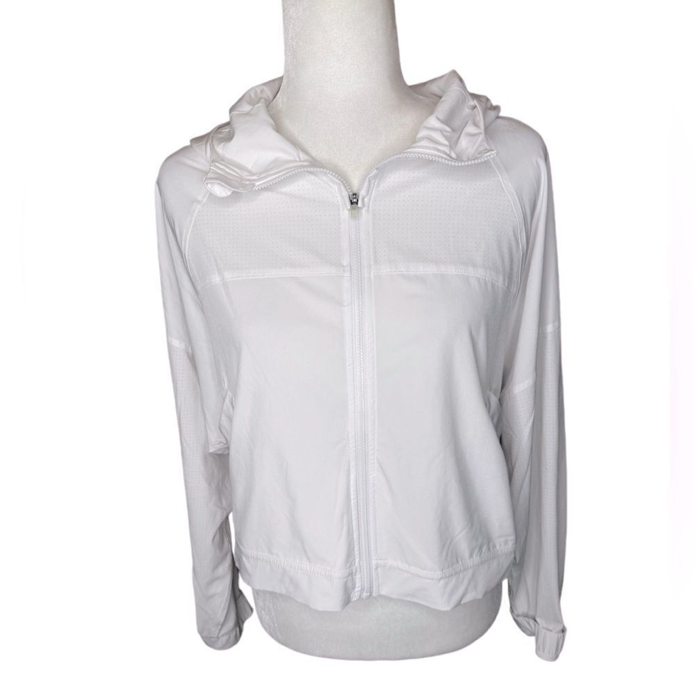 Champion zip front light windbreaker size Small